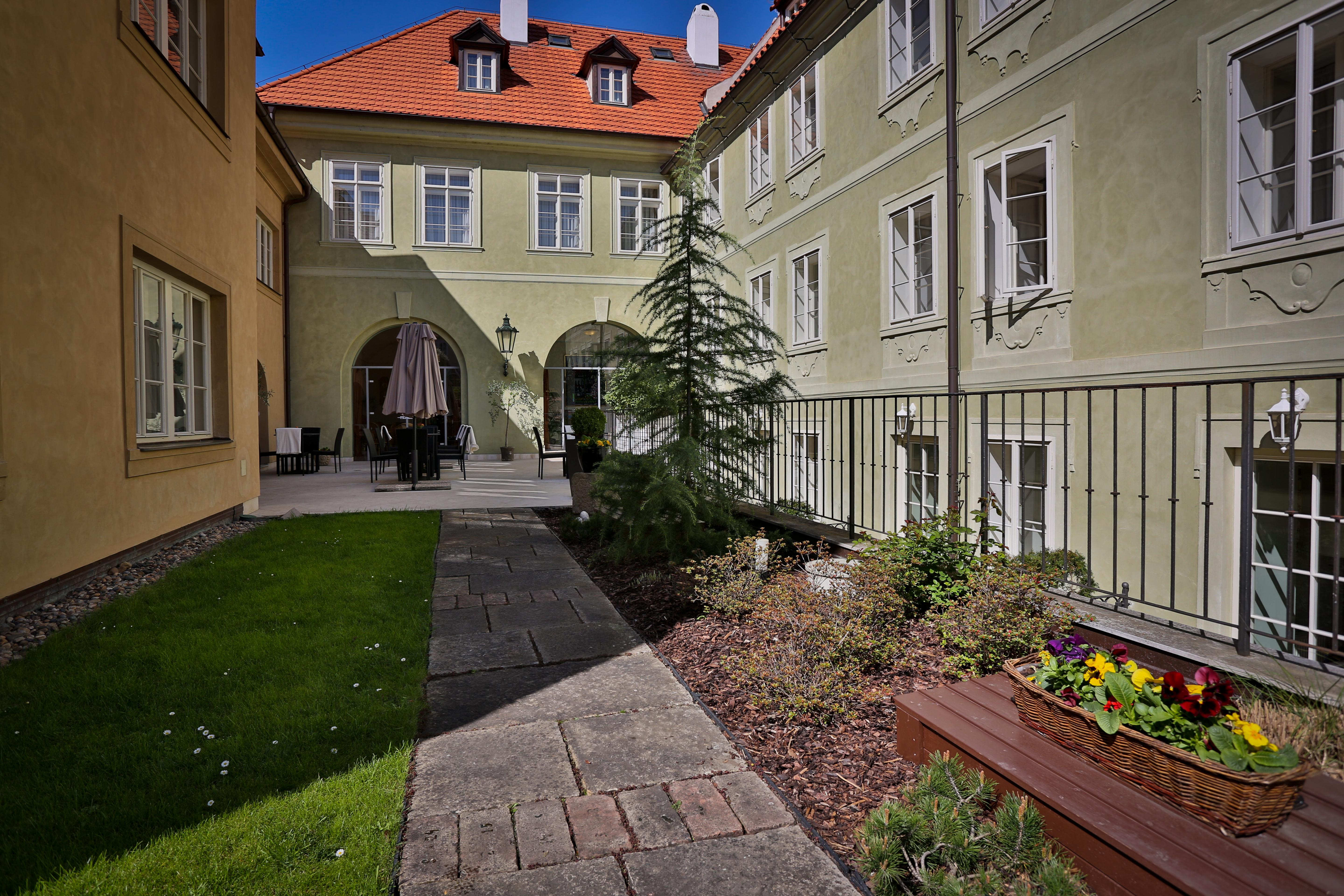 Appia Hotel Residences Prag Exterior foto